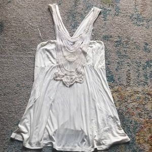 Cream tank top perfect for summer